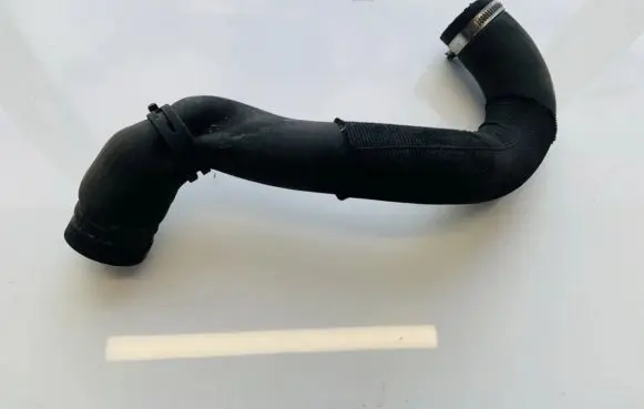 Opel Zafira B Engine coolant pipe/hose