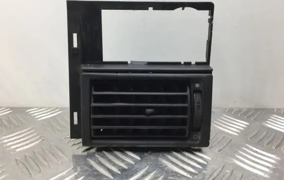Volkswagen Transporter - Caravelle T4 Dashboard side air vent grill/cover trim 701819709A 701819729A 701819729