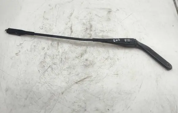 BMW 1 E81 E87 Front wiper blade arm 7169972