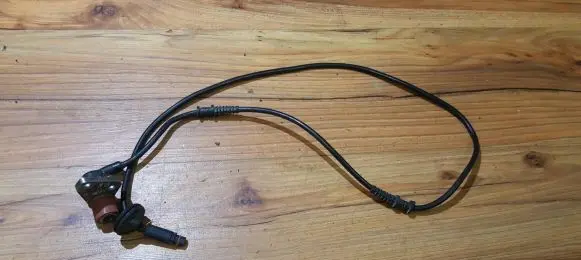 Mercedes-Benz C W202 ABS brake wheel speed sensor 0265001369