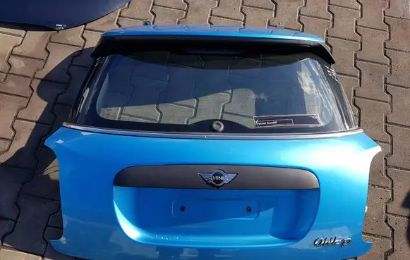 Mini One - Cooper F56 F55 Truck tailgate 