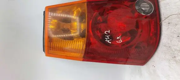 Chrysler Pacifica Rear/tail lights B25031