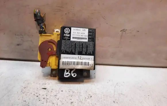 Volkswagen PASSAT B6 Airbag control unit/module 3C0909605M 391125 12H032S2522
