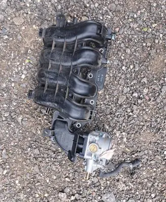 Honda HR-V Intake manifold 6Y001B30 PA6GF30