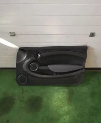Mini One - Cooper Coupe R56 Front door card panel trim 2752472