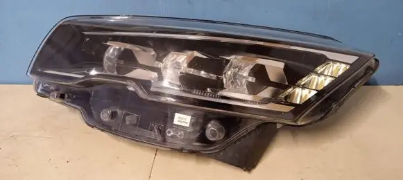 Peugeot 508 Headlight/headlamp 9807241780