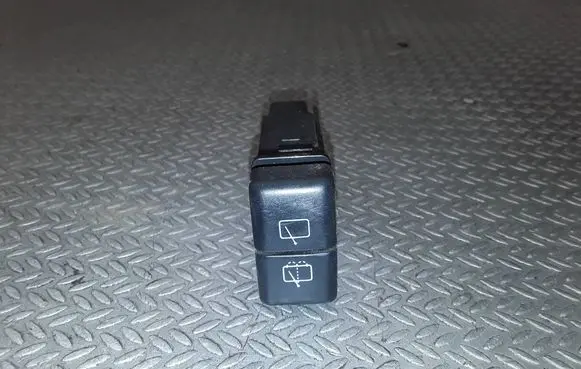 Isuzu Trooper Wiper switch 