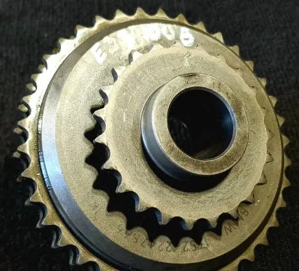 BMW 5 E39 Camshaft pulley/ VANOS 