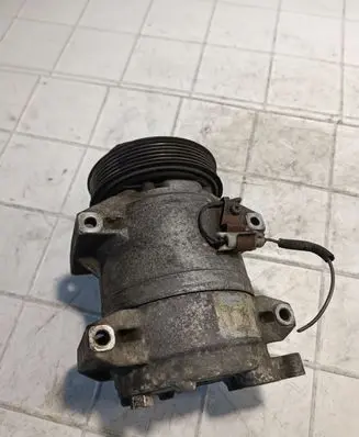 Volvo S60 Air conditioning (A/C) compressor (pump)