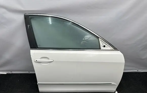 Toyota Camry Front door