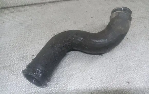 Audi A4 S4 B8 8K Intercooler hose/pipe 8K0145737K