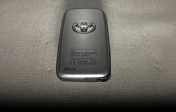 Toyota Land Cruiser (J150) Ignition key/card ER0082946 0034092
