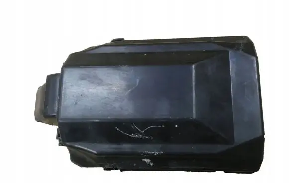 Infiniti Q50 Fuse box cover