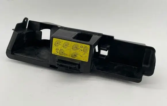 Audi A6 S6 C6 4F Tool box 4F0011215B
