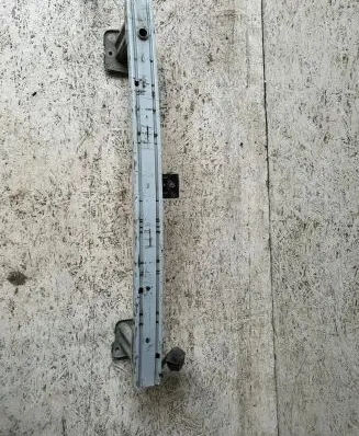 Renault Trafic I Front bumper support beam 752101525R