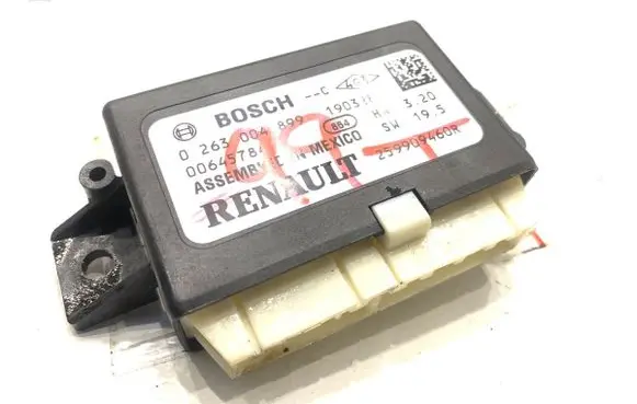 Renault Megane IV Parking PDC control unit/module 0263004899