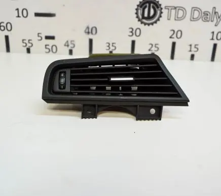 BMW 5 F10 F11 Dashboard air vent grill cover trim 9166887