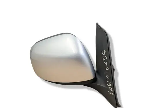 Suzuki SX4 Front door electric wing mirror 8470179J20