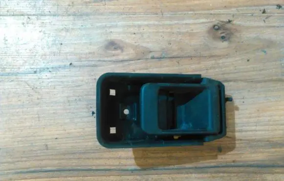 Front door interior handle