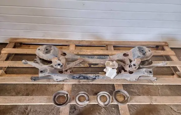 Ford Grand C-MAX Rear subframe 