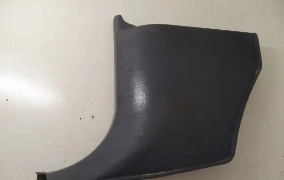 Toyota Land Cruiser (HDJ90) Foot area side trim 6210260110 6210260130