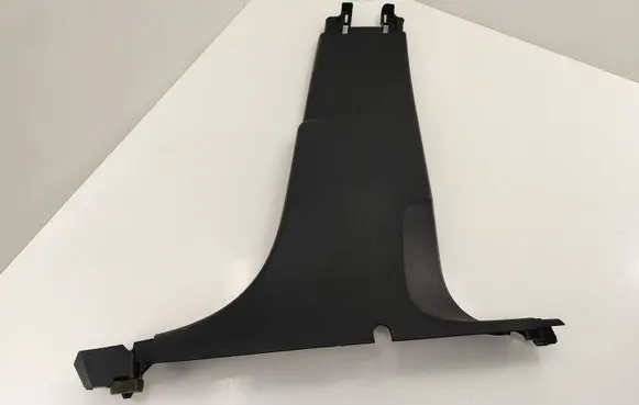 (B) pillar trim (bottom)