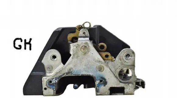Mercedes-Benz W123 Rear door lock