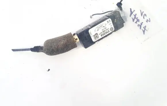 Volkswagen Touran I Antenna control unit 1t0035577