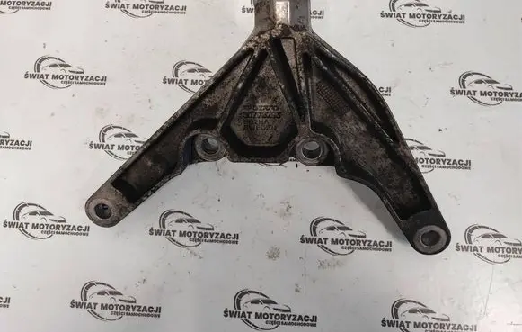 Volvo C30 Gearbox mounting bracket 30778793