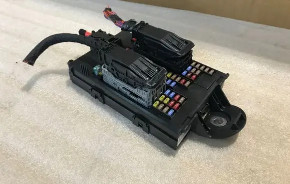 Volvo XC60 Fuse box set 31682732 08092017 K067R