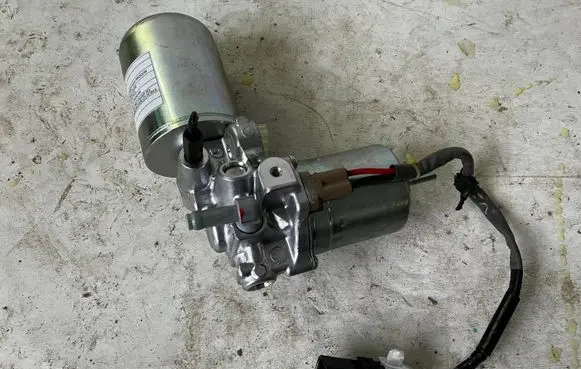 Toyota Prius (XW50) ABS Pump 4707012030 310325525