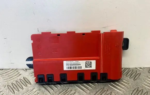 BMW 3 F30 F35 F31 Current control relay 9225022 922502204
