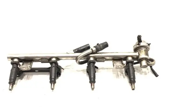 Fuel main line pipe