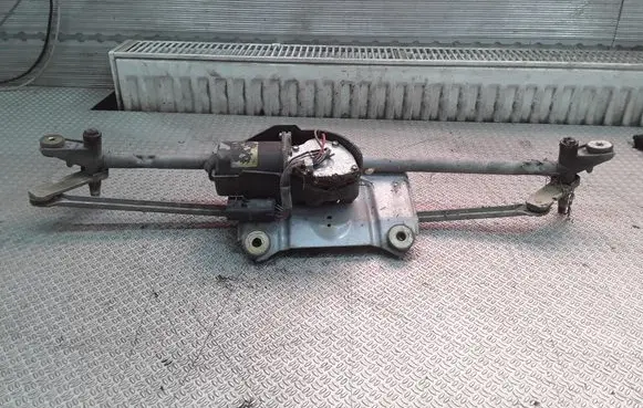 Dodge Durango Front wiper linkage and motor