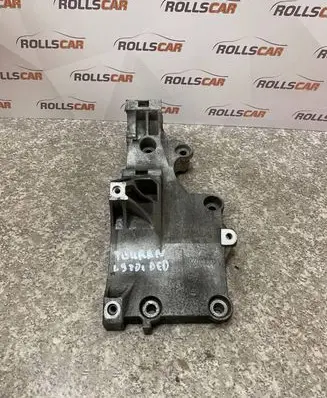 Volkswagen Touran I Generator/alternator bracket 03G903143A