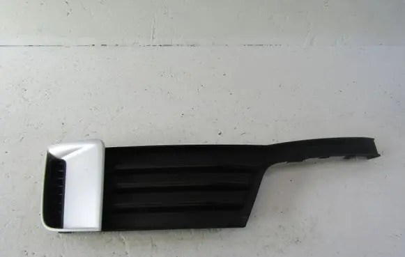 Front bumper lower grill