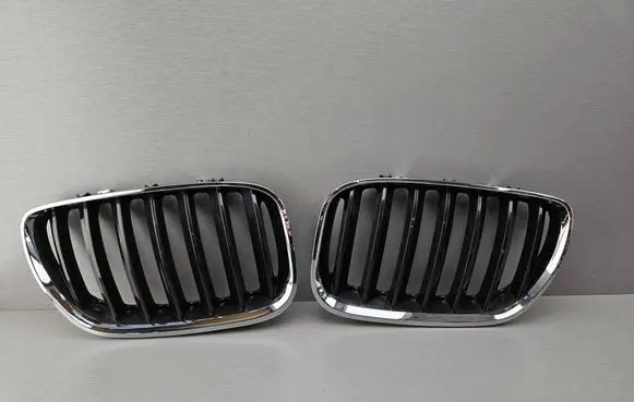 BMW X5 E53 Front bumper upper radiator grill 7113733 7113734 51137113733