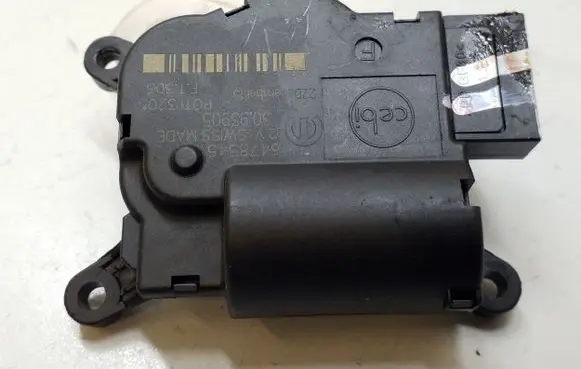Chrysler Pacifica Air flap motor/actuator 6478545