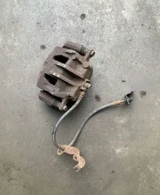 Hyundai Santa Fe Front brake caliper BC140174
