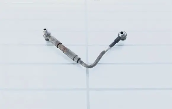 Opel Insignia A Turbo turbocharger oiling pipe/hose