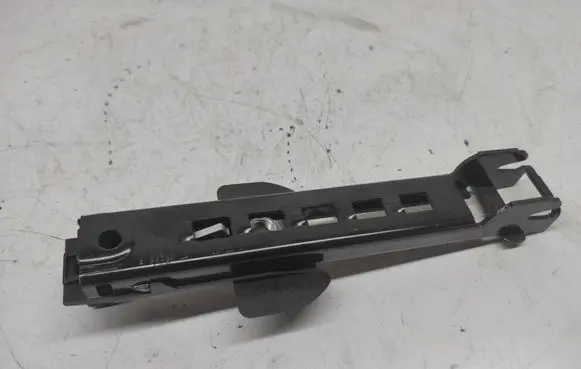 Audi A6 S6 C6 4F Seat belt adjustment motor 8E0857833E