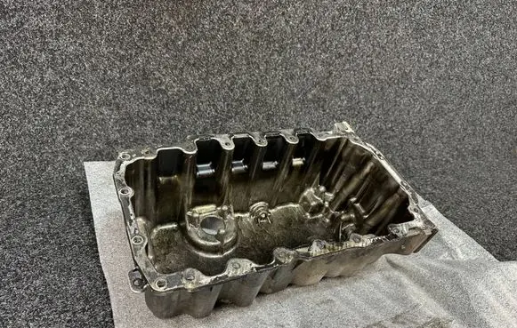 Volkswagen Transporter - Caravelle T6 Oil sump 04L103603F
