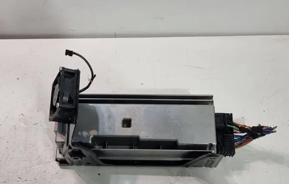 BMW 7 F01 F02 F03 F04 Sound amplifier 65154231035 28102008 6983075