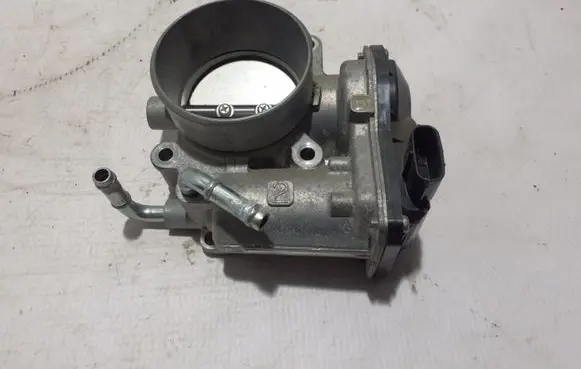 Subaru Forester SK Throttle valve 16112AA530