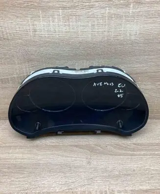 Toyota Avensis T250 Speedometer (instrument cluster) 8380005850 MB2574300290