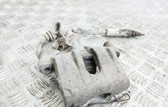 Ford Focus Rear brake caliper