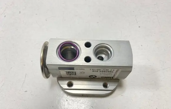 BMW 1 F20 F21 Air conditioning (A/C) expansion valve 64119289832 9289832 328514