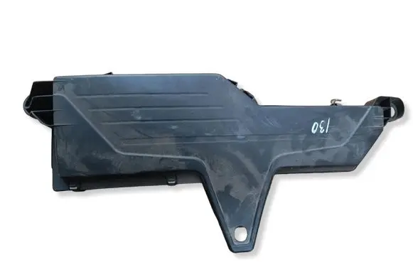 BMW 4 F32 F33 Air filter box 70519058