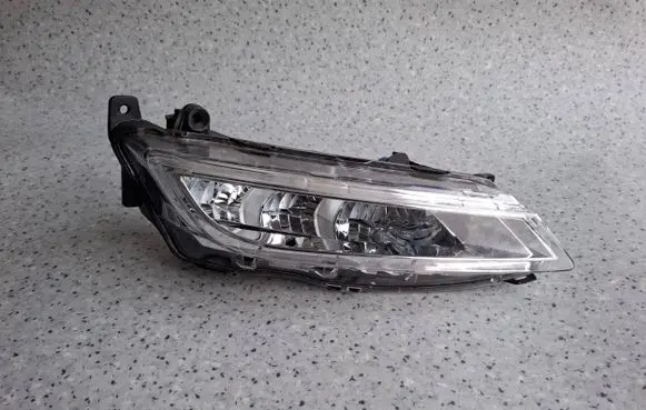 Seat Leon (5F) Front fog light 5F0941701C 1ND2211 1ND01299601