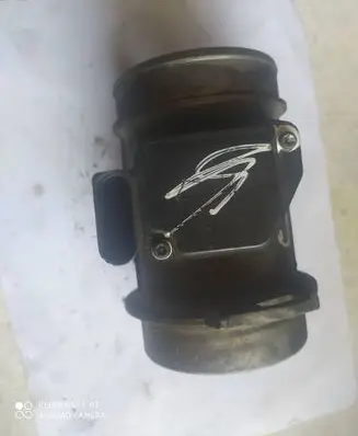 Audi A6 S6 C5 4B Mass air flow meter 059906461D
